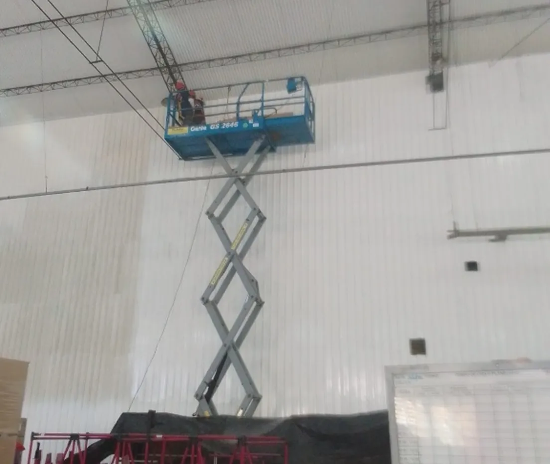 Pintura e Tratamento Anticorrosivo — equipe Latitud em campo